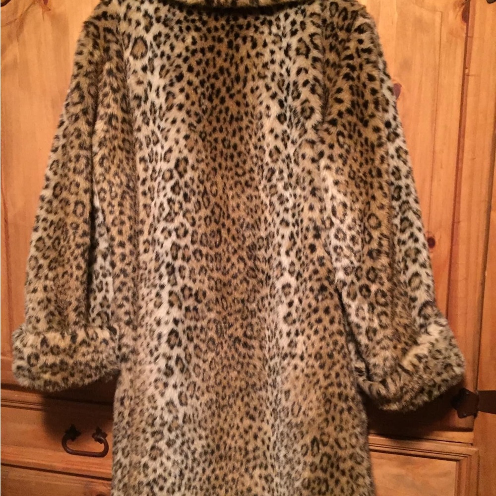 5543 Pamela McCoy Faux Leopard Fur Coat Full Length - Medium Super Soft CLEAN - Picture 6 of 11